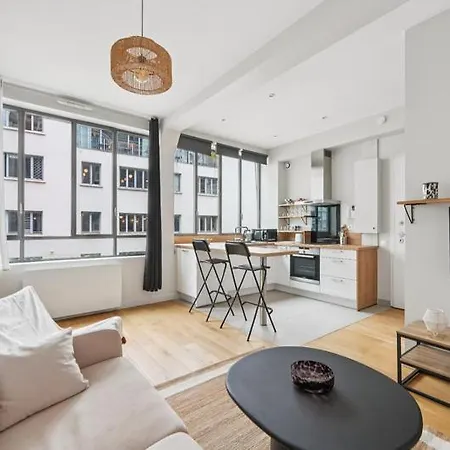 Amazing 2 In Montorgueil *